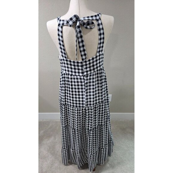 Torrid Black & White Gingham Sleeveless Maxi Dress With Bow Tie Back - Picture 7 of 13